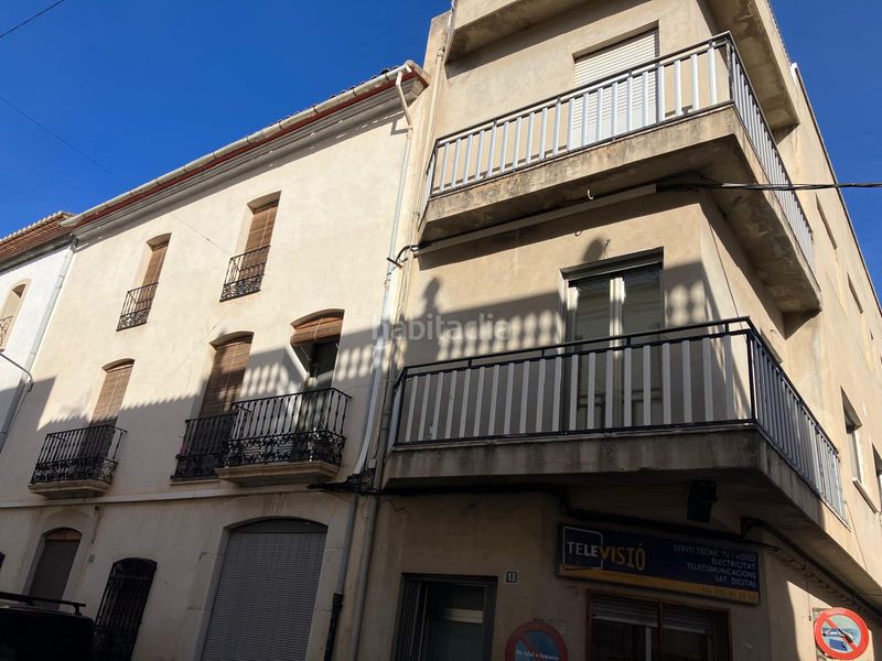 Foto e07b0e55-8d08-4a7e-9b54-99f3af4258e8. Casa amb aparcament a Centro Pedreguer