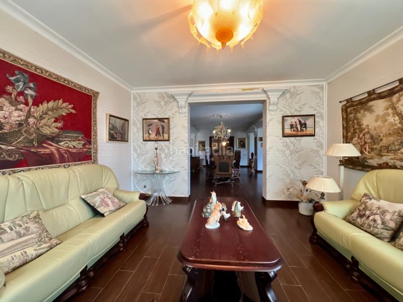 Foto 5de1b37f-52c3-4c96-9129-b3e33c041520. Chalet mit heizung parking pool in Las Rotas / Les Rotes Dénia