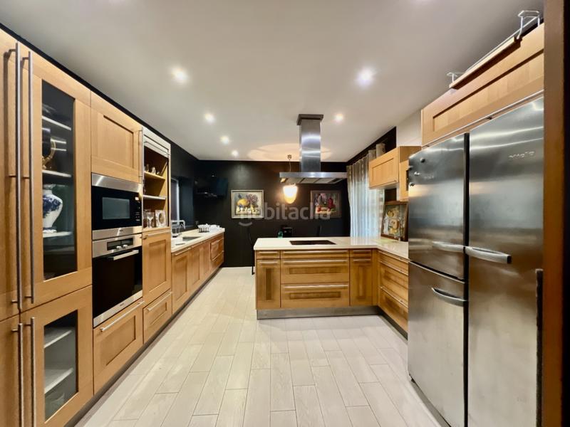 Foto e0a17d95-a461-40a5-bfa1-8ac171a14481. Chalet mit heizung parking pool in Las Rotas / Les Rotes Dénia