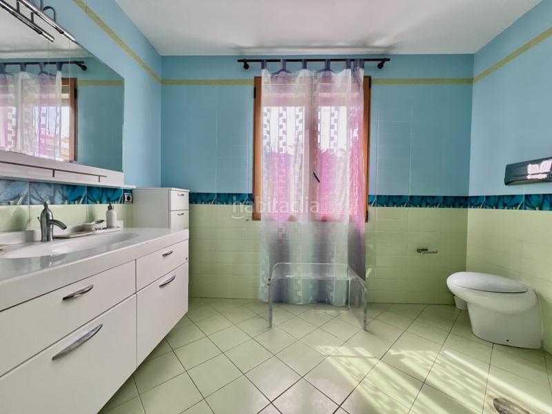 Foto e62f1cde-e358-48d4-a9d1-cfa88878d002. Chalet mit heizung parking pool in Las Rotas / Les Rotes Dénia