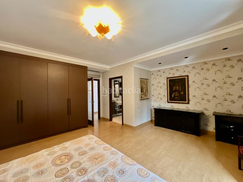 Foto f2e37dc2-1921-41b3-9f53-a6347f85c92b. Chalet mit heizung parking pool in Las Rotas / Les Rotes Dénia