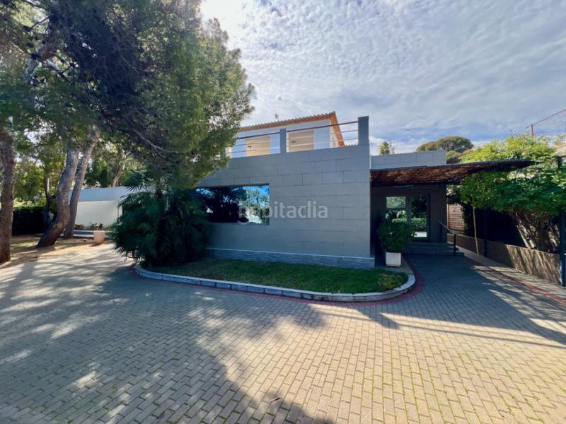 Foto f37f6b5f-99b2-4a44-8c84-c7e0b24132d8. Chalet mit heizung parking pool in Las Rotas / Les Rotes Dénia