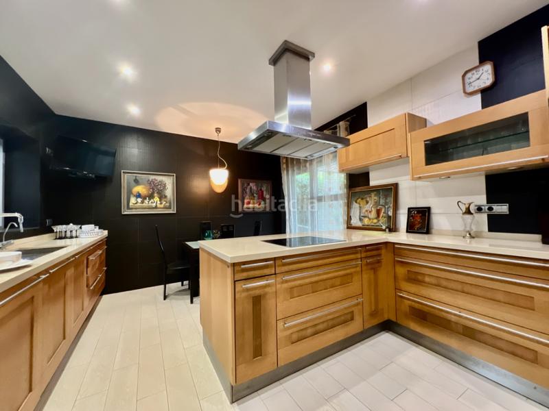 Foto 76f791f5-1acb-4052-bfaf-b89f564fb591. Xalet amb calefacció aparcament piscina a Las Rotas / Les Rotes Dénia