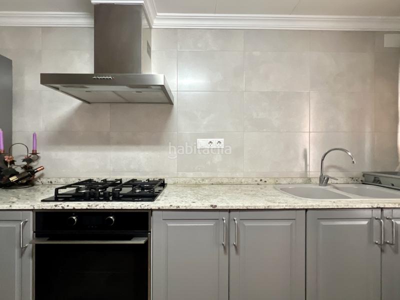 Foto bf87d366-8b16-41ec-94c1-001c7e96ce81. Casale con parcheggio in Pedreguer