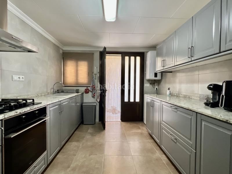 Foto efaa1db0-1125-4bc4-ad92-5cf5e3ca672e. Casale con parcheggio in Pedreguer