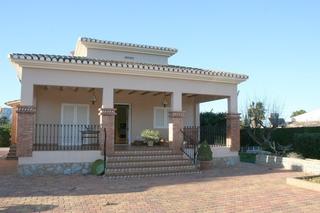 Chalet in Pedreguer