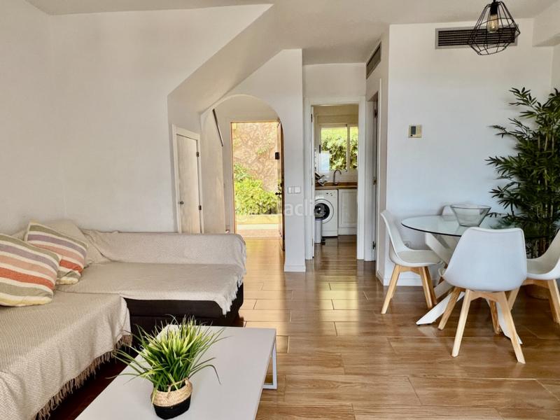 Foto 2c919618-fbab-4785-97a1-ef62faff86ce. Casa adossada amb calefacció aparcament piscina a Calp