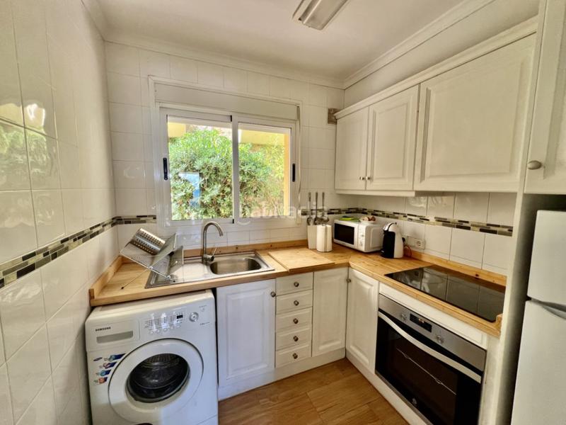 Foto 4331e0a0-4e9a-4523-8531-9b2370358f0e. Maison jumelée avec chauffage parking piscine dans Cometa Calp