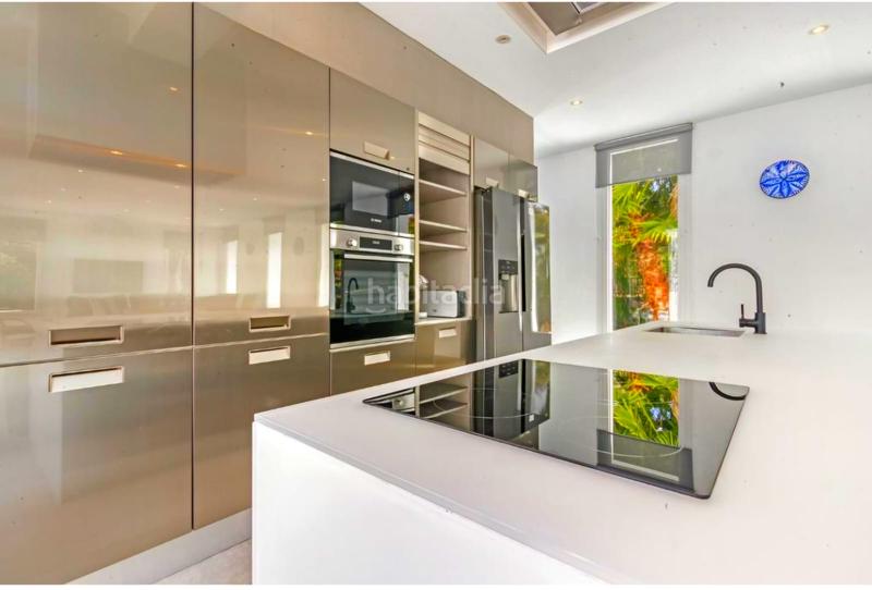 Foto 965ed13f-8090-4fee-afc9-b342ef653e53. Chalet con riscaldamento parcheggio piscina in Centro Ciudad Xàbia