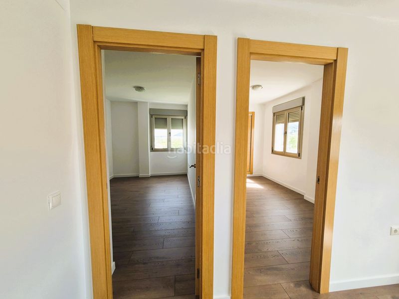 Foto c4fa3d32-3d27-4f63-8bd6-f0dddf78312d. Piso en Centro Pedreguer