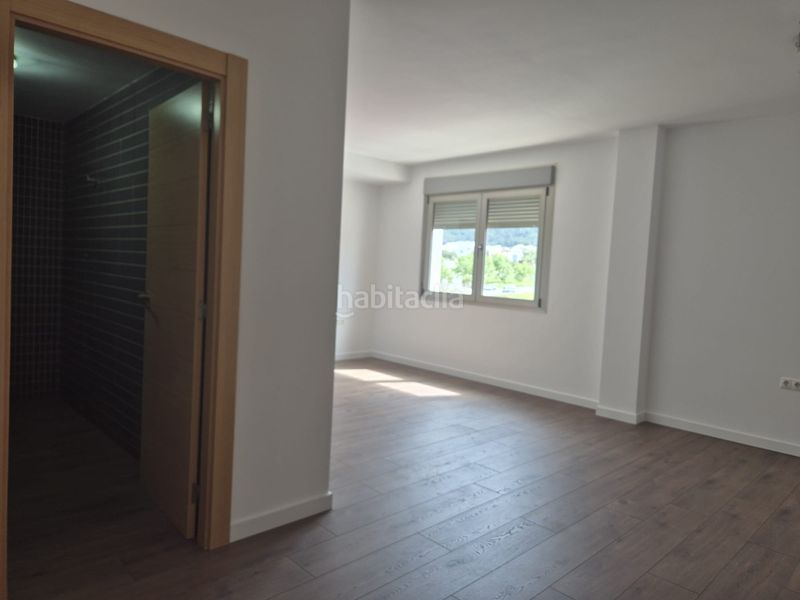 Foto ccfb4cfe-0939-4c28-aa43-62907e0c1a4b. Pis amb aparcament a Pedreguer