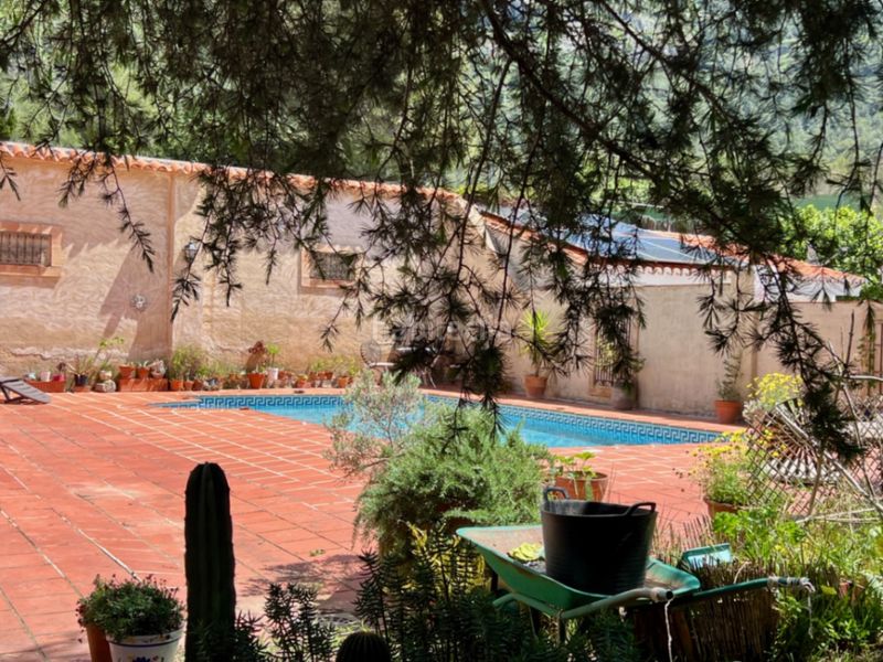 Foto 50787878-d275-4a07-a9d7-24e0b4cd06e2. Xalet amb calefacció aparcament piscina a Barx
