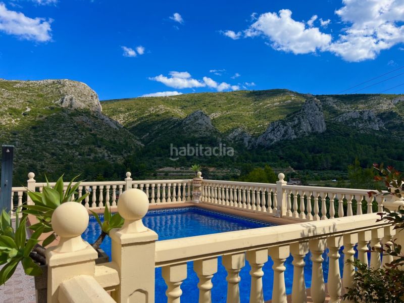 Foto a1d0e862-3894-4507-9240-a34a502b78fc. Xalet amb aparcament piscina a Pedreguer