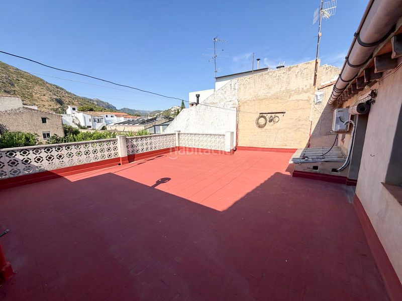 Foto 3d9a7743-b38a-4008-8fcd-c735135fbeae. Casa a Centro Pedreguer