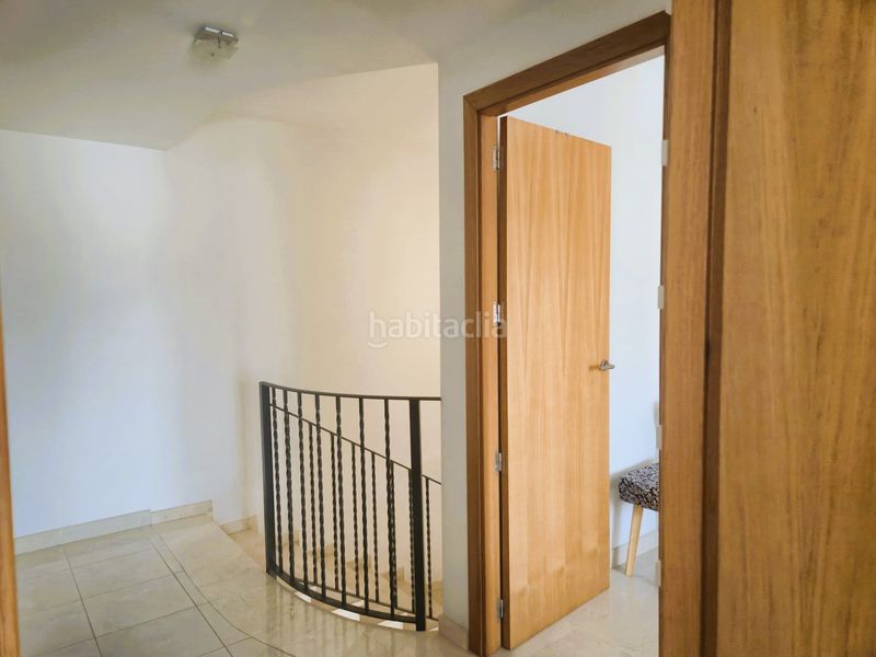 Foto 25cd3c17-890e-4aed-9771-5ba964cdcfa1. Location duplex avec parking dans Centro Pedreguer