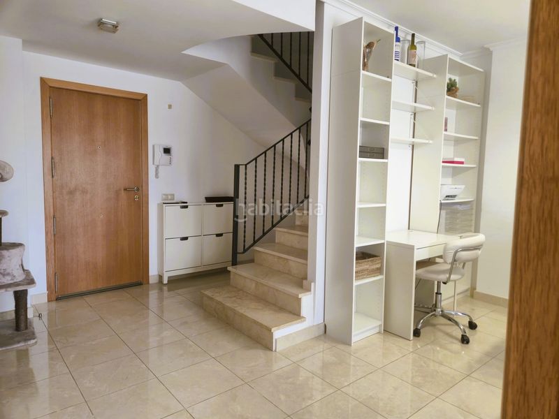 Foto fba6f269-137b-4016-ad1f-439b4ea56599. Location duplex avec parking dans Centro Pedreguer