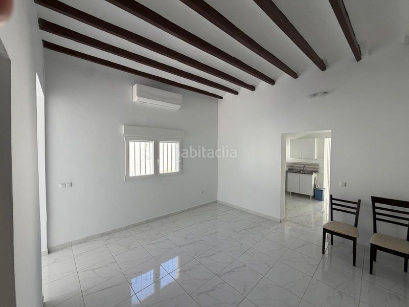 Foto c060de29-b1d5-42ee-a6d4-7974055ac5b5. Lloguer casa a Verger (el)