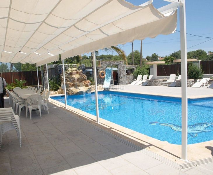 Foto b9a38d0e-c37a-4c59-acd3-9e19a252fbe7. Xalet amb calefacció aparcament piscina a El Montgó Dénia