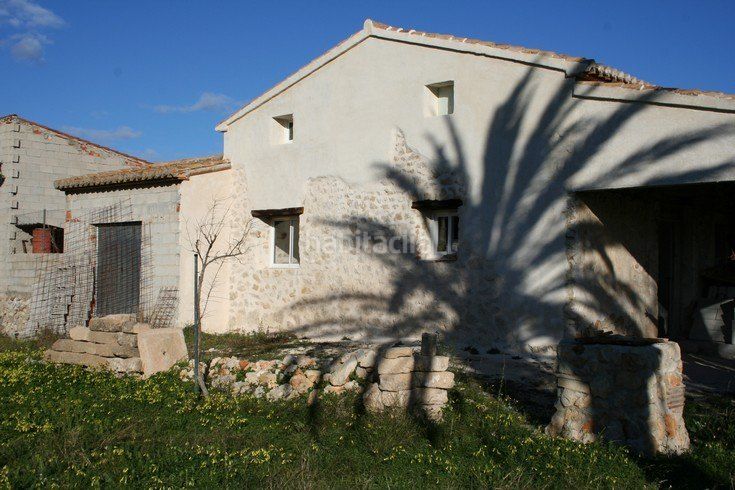 Foto 2083c669-ee64-4e31-bcc1-4fd2ec54acc5. Country house with parking in Gata de Gorgos