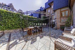 Chalet en Las Matas-Pe�ascales. Redpiso las rozas presenta en exclusiva uno de los mejores chale