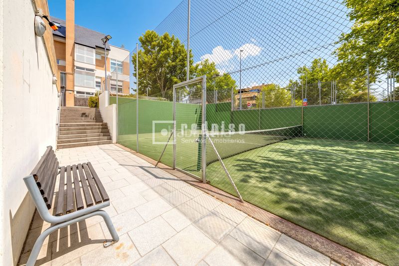 Foto 2b42dc48-df91-4d72-a9c8-dc6ff8794d3b. Appartement avec chauffage parking piscine dans El Cantizal Rozas de Madrid (Las)