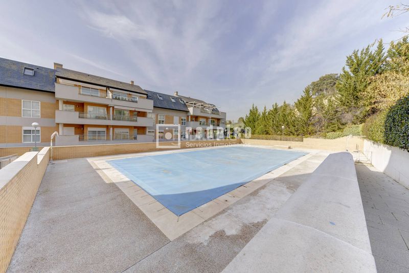 Foto 082a57b2-6bf8-45e8-9335-12b06723c3a8. Etagenwohnung mit parking pool in El Cantizal Rozas de Madrid (Las)