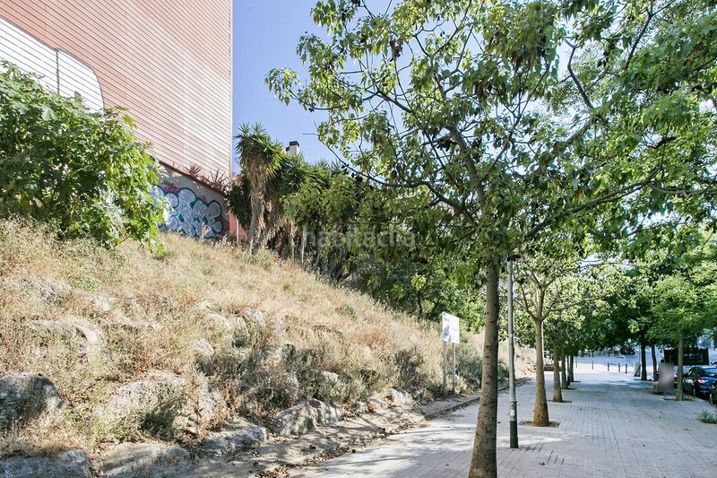 Foto 0b54b07f-7459-4aa2-a324-aa75821f0946. Terreny residencial a Carmel Barcelona