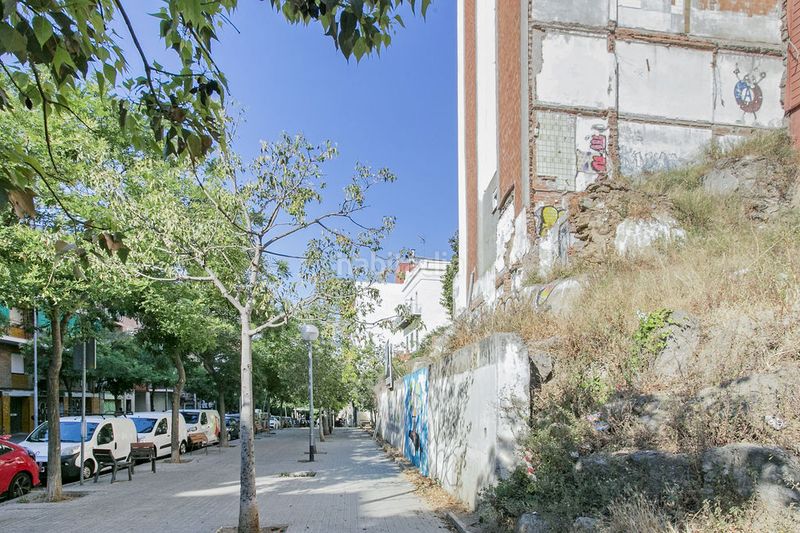 Foto 34ed86ab-a14f-415e-8381-e15206fb99a1. Terreny residencial a Carmel Barcelona