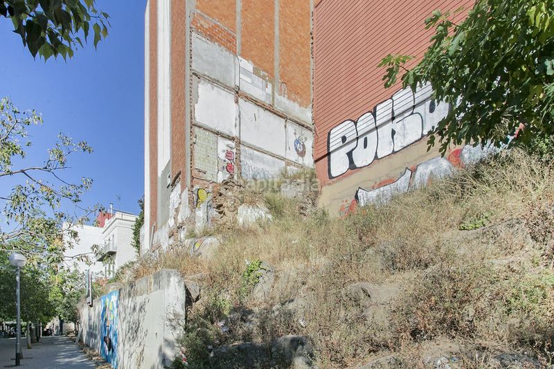 Foto 72f06319-b487-44b5-b1a4-dea2a4eadb78. Terreny residencial a Carmel Barcelona
