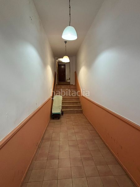 Foto 92d14c42-f932-4335-a8b5-291c6a0cbfd8. Pis a carrer de l'arc del teatre 57 a Raval Barcelona