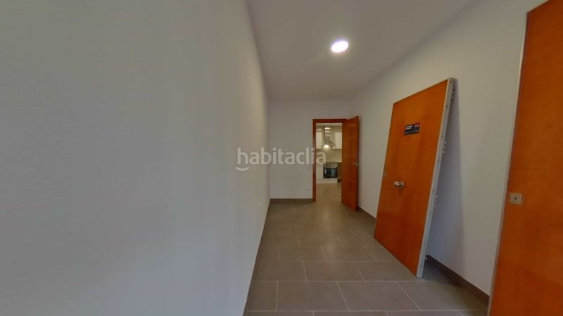 Foto 93d0e5d0-e9c1-4d68-bc46-6f67f4fc671e. Pis a El Camp de l´Arpa del Clot Barcelona