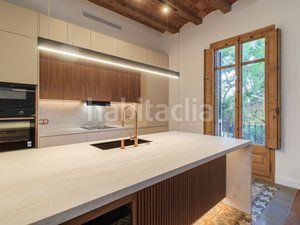 Foto 563f73b2-1432-4aaa-b38d-7bd3732dfdb2. Flat in L´Antiga Esquerra de l´Eixample Barcelona