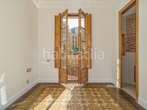 Foto 894831a3-5459-498a-bd9a-d970a5a3ecc5. Flat in L´Antiga Esquerra de l´Eixample Barcelona