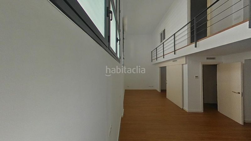 Foto 0b370f6a-4360-4d3b-8251-34bfba9daf07. Pis amb aparcament piscina a Putget - Farró Barcelona