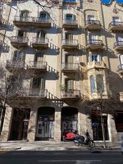 Aparcament cotxe a LAntiga Esquerra de lEixample. Plaza de parking en venta