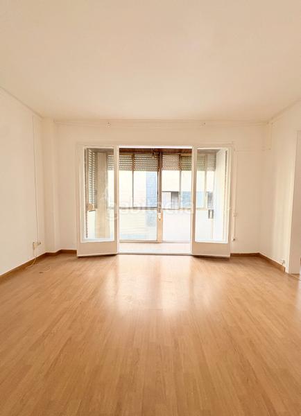 Foto a8e8a626-00fd-4dcc-9450-a3d77eb686e2. Appartamento con riscaldamento in Putget - Farró Barcelona