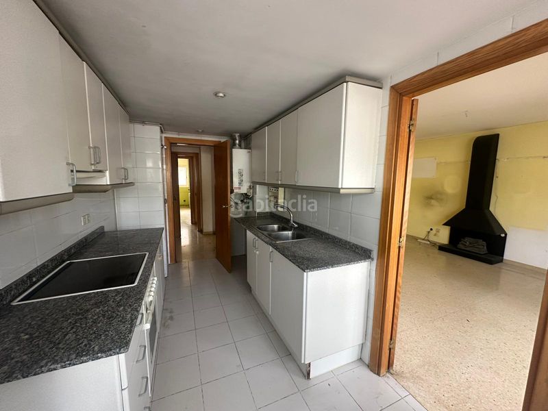 Foto b5315f28-c448-40e1-910b-94d78ebdeea4. Appartamento in Puigfred Badalona