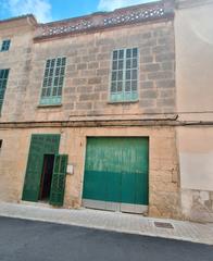 Casa a Petra. **casa de pueblo con cochera en petra - oportunidad única**