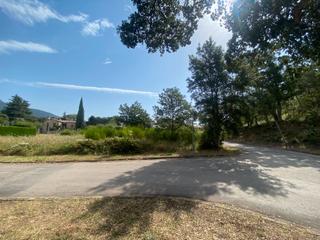 Terreny residencial a Maçanet de Cabrenys. Parcela suelo edificable de 401 m2 situada en una zona residenci