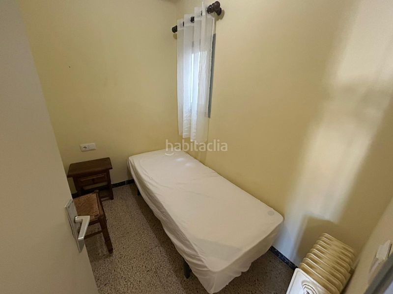 Foto f909ef38-8607-4fa2-bd86-68b138147f00. Lloguer pis amb xemeneia a Vajol (La)