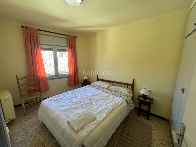 Foto 7b674280-9a37-406f-bb59-6bca649382be. Location appartement avec cheminée dans Vajol (La)