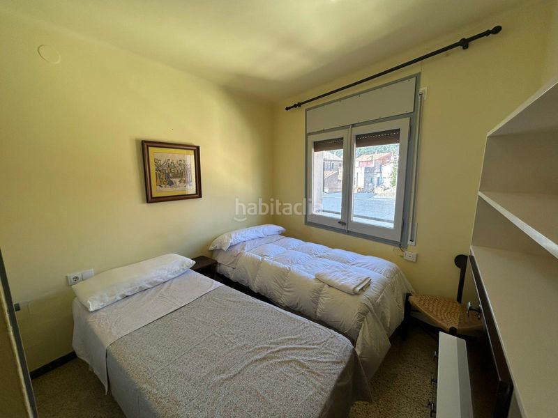 Foto e38edaea-babb-492d-b9af-013ebbe28506. Location appartement avec cheminée dans Vajol (La)