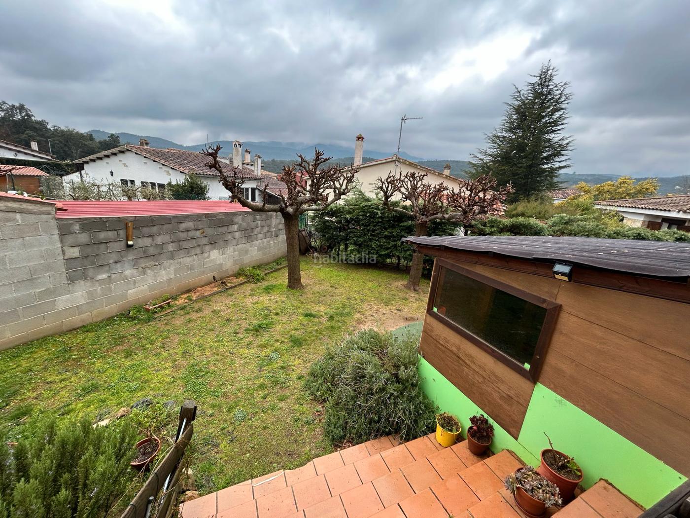 Casa unifamiliar ubicada en zona residencial de 109m2 con terren Maanet de Cabrenys