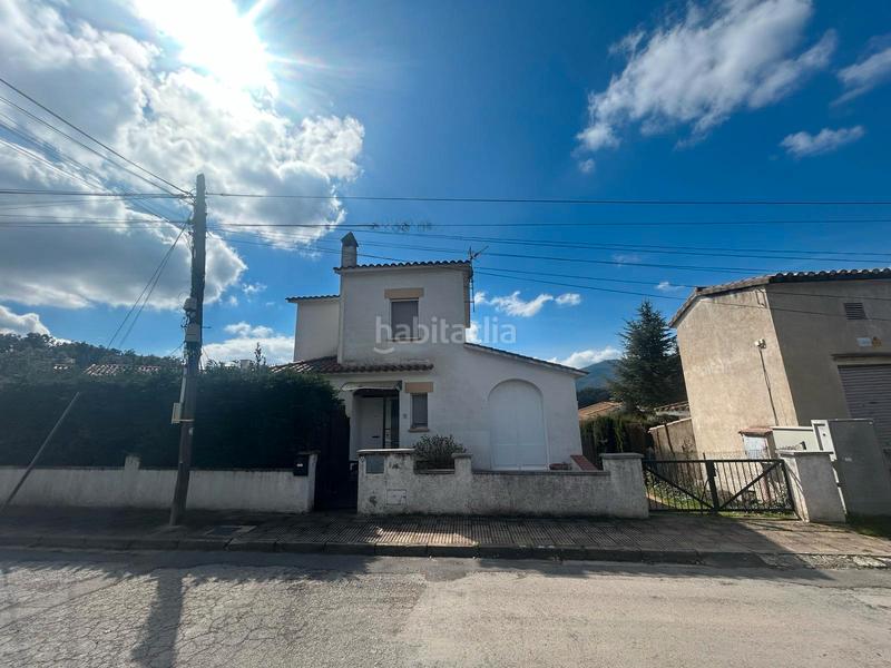 Foto 0f65f9fa-0999-4ab9-9df4-b4da6488bab9. Chalet casa unifamiliar ubicada en zona residencial de 109m2 con terreno de 453m2 en Maçanet de Cabrenys