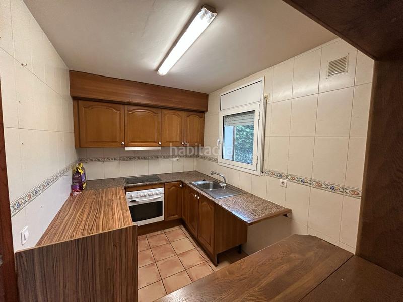 Foto 1324d41b-ba69-46f2-9b78-a9cd0dc67086. Chalet casa unifamiliar ubicada en zona residencial de 109m2 con terreno de 453m2 en Maçanet de Cabrenys