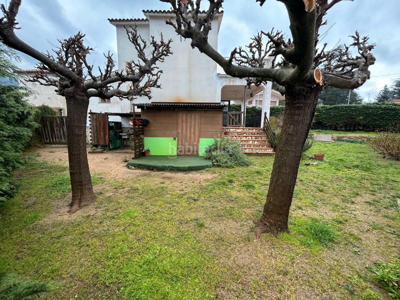 Foto e8552ce1-8d79-44b0-bf46-94ab010ffaed. Chalet casa unifamiliar ubicada en zona residencial de 109m2 con terreno de 453m2 en Maçanet de Cabrenys