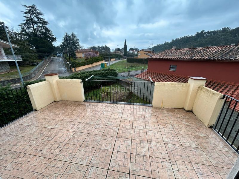 Foto eea74011-827c-4bfb-8fc9-e54ef0e91a8b. Chalet casa unifamiliar ubicada en zona residencial de 109m2 con terreno de 453m2 en Maçanet de Cabrenys