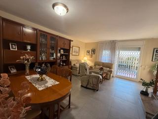 Casa adossada a Abrera. ¡¡gran oportunidad!!