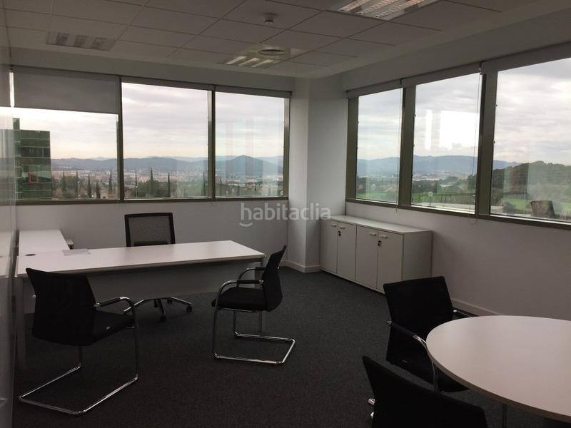 Foto 092b73c8-76c1-4497-ba75-421f915ee933. Affitto ufficio in camí de can camps 13 in Bellaterra