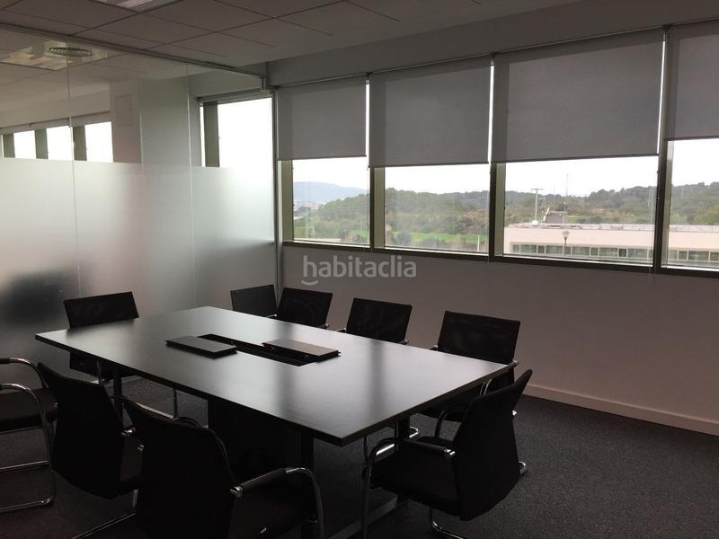 Foto b9c3ab0b-d066-4598-ba47-1ceb5cd582bf. Location bureau dans camí de can camps 13 dans Bellaterra